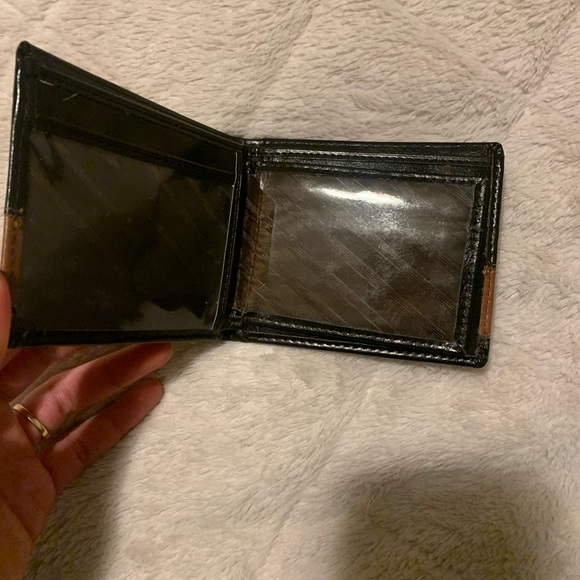 Men’s Australia Wallet - Picture 2 of 4